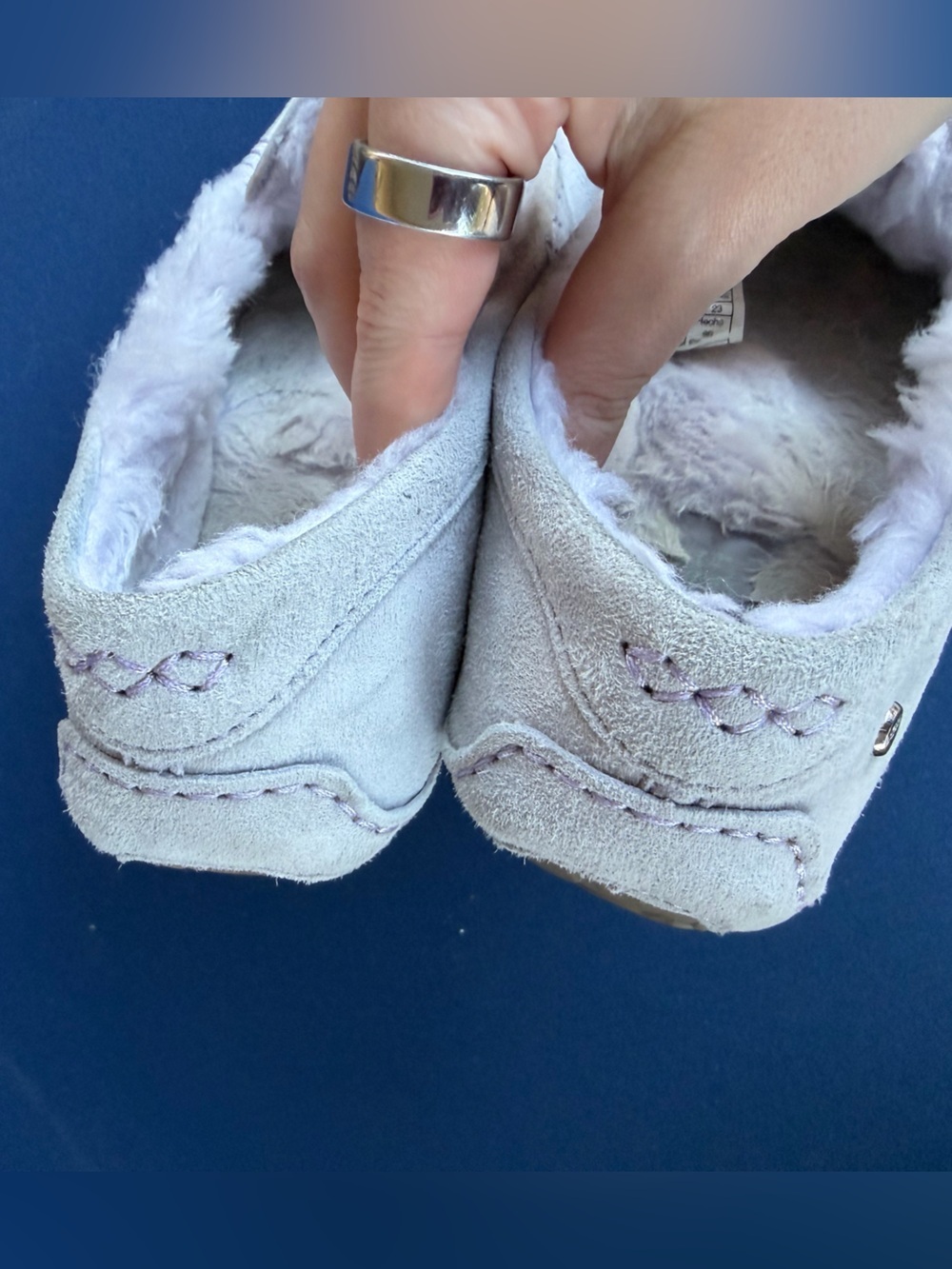 UGG Ansley Blossom Slippers Nightfall Suede Floral Embroidery Womens Size 6 Cozy - Picture 12 of 16